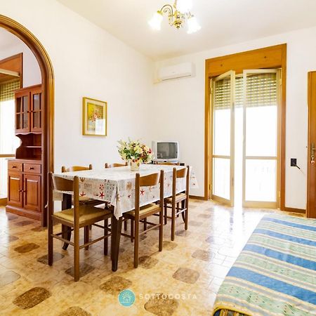 Moon & Sun Flat - Sant'Isidoro Apartment Sant Isidoro  Exterior photo