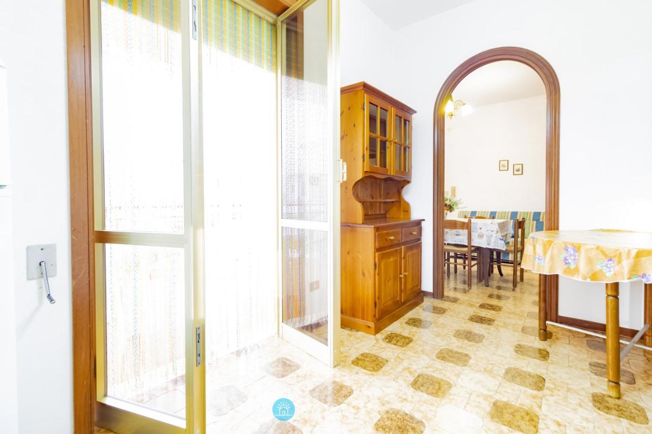 Moon & Sun Flat - Sant'Isidoro Apartment Sant Isidoro  Exterior photo